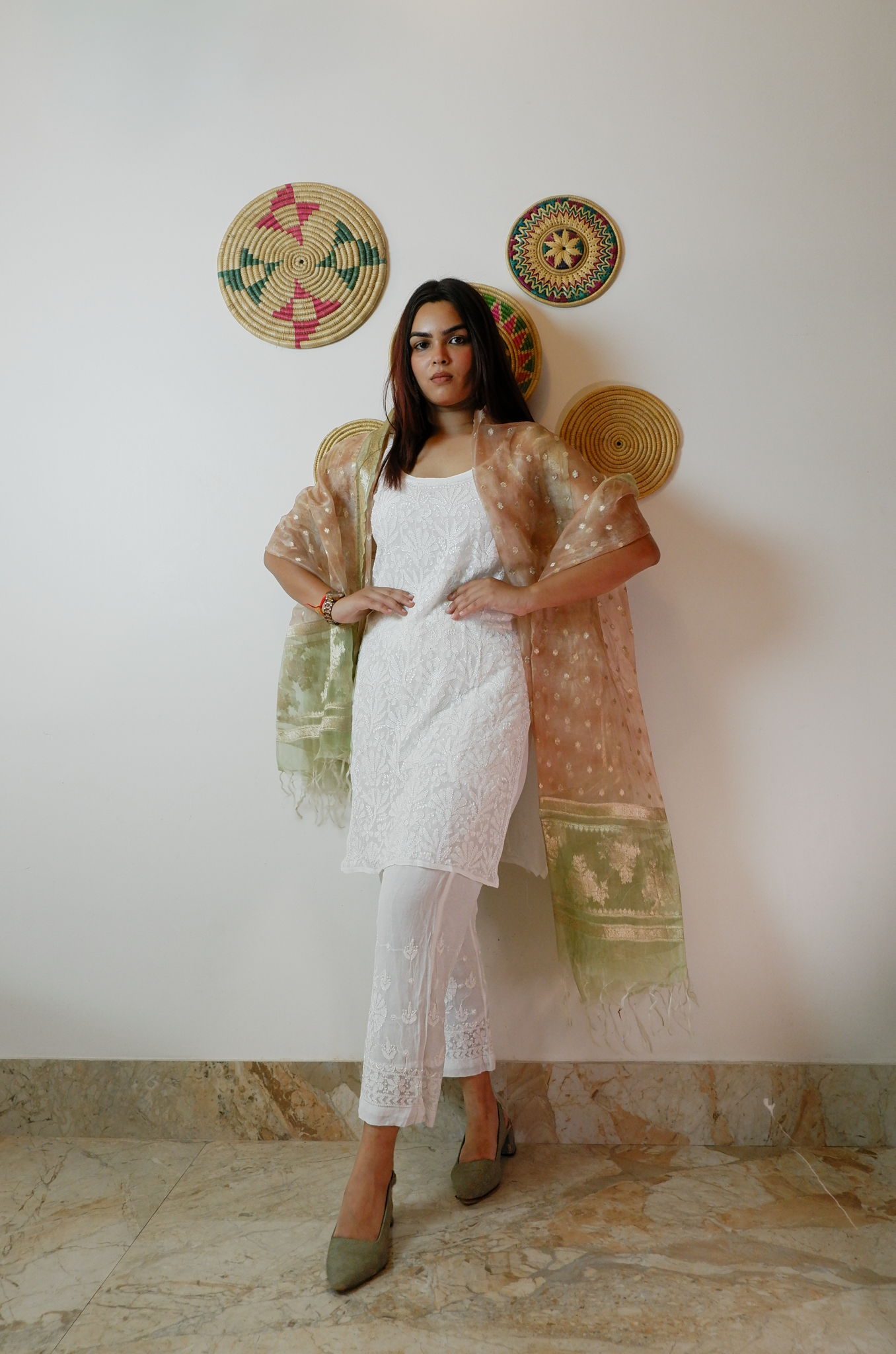Zayna White (Georgette Chikankari Full Set)