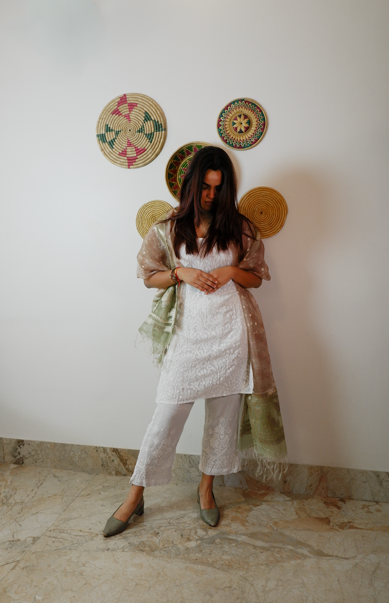 Zayna White (Georgette Chikankari Full Set)